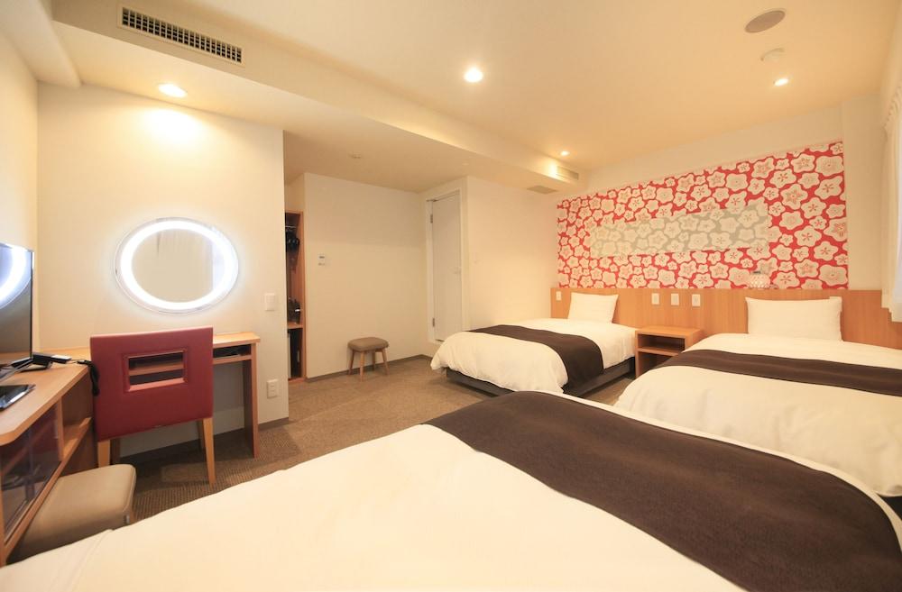 Smile Hotel Tokyo Ayase Ekimae Екстер'єр фото